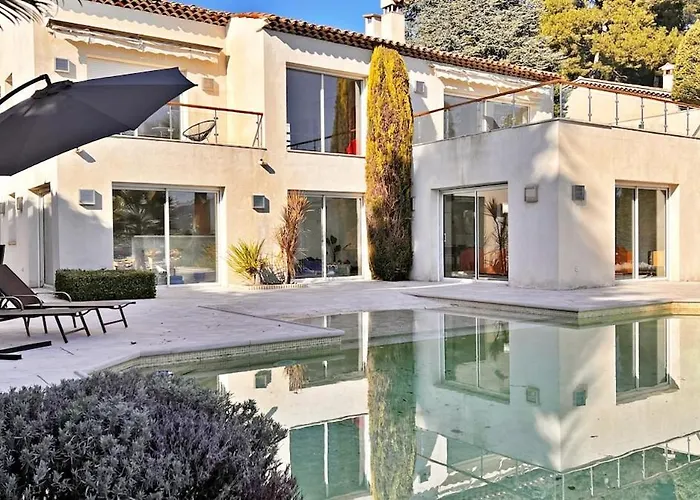 Palm & Sun Villa