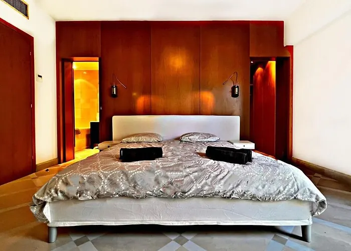 Palm & Sun Villa Niza