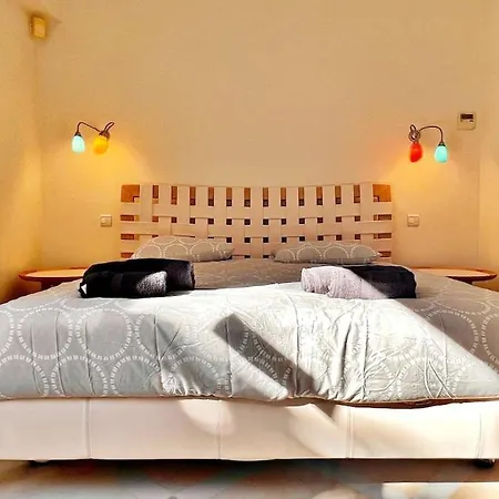 Palm & Sun Villa *
